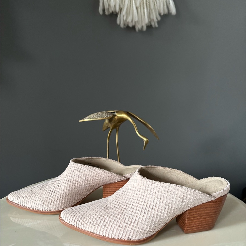Matisse Suede Cream Western Mules